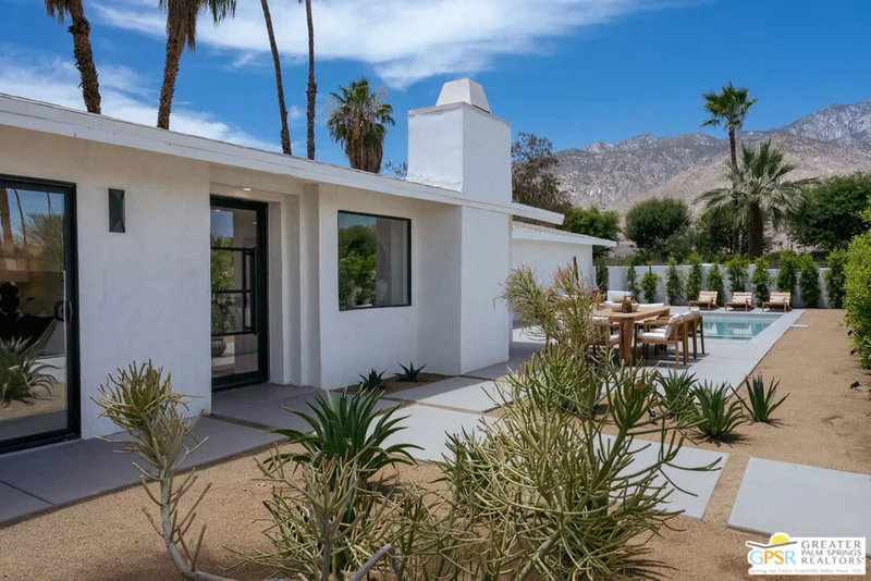 2525 E Morongo Trail, Palm Springs, CA 92264
