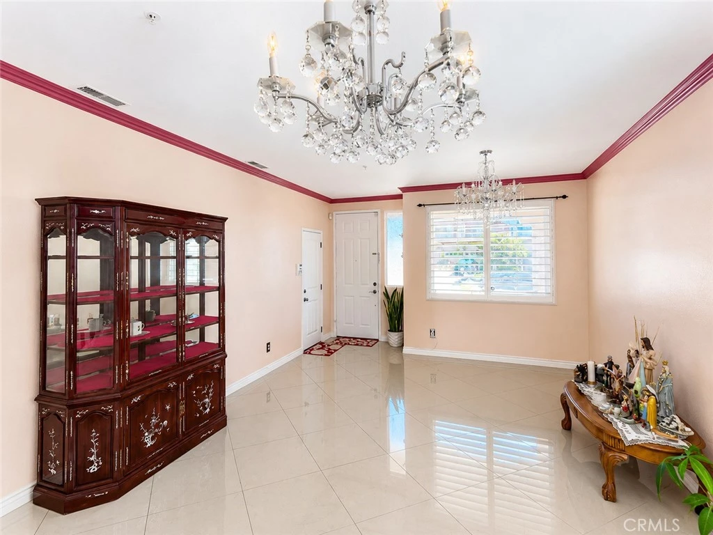 Interior 2