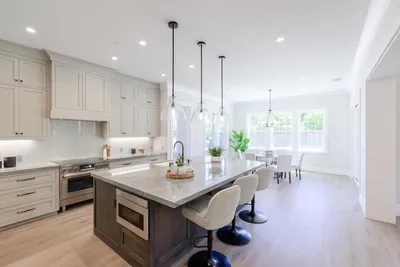 227 Sandraya Heights Road