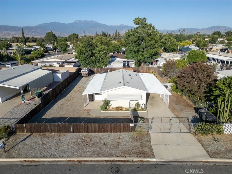 768 N Buena Vista, Hemet, CA 92543