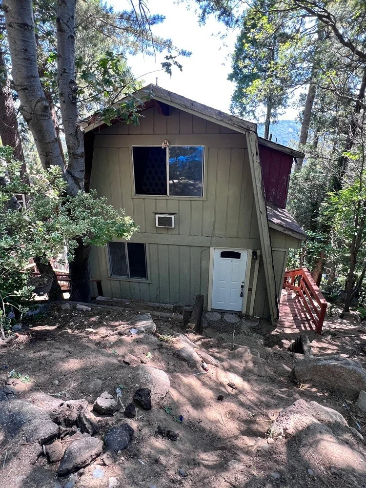 23865 Lakeview, Crestline, CA 92325
