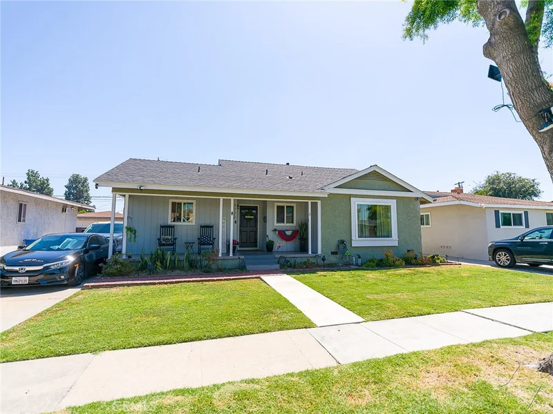 7722 Bairnsdale, Downey, CA 90240