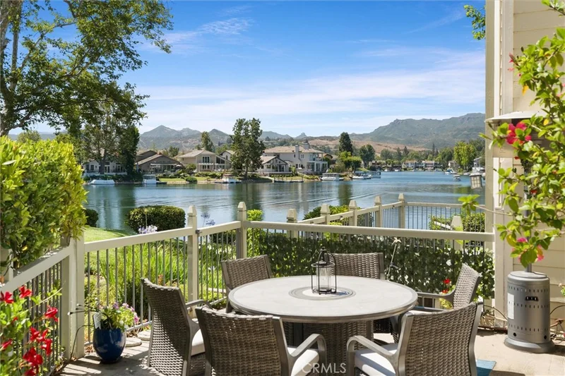 1160 S Westlake Boulevard A, Westlake Village, CA 91361