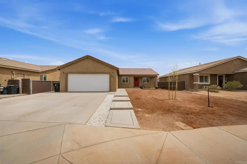 516 Meadow Court