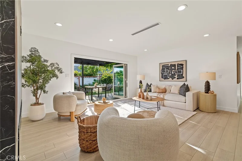 417 S Camellia Street, Anaheim, CA 92804