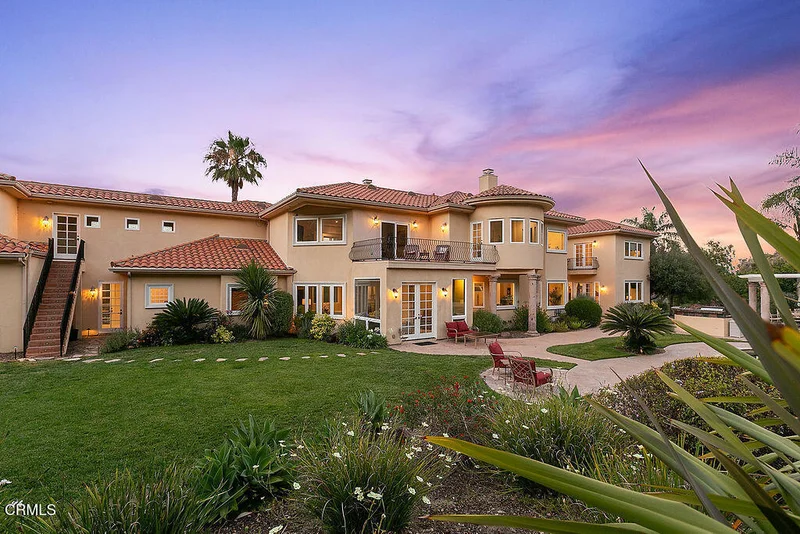 6909 Solano Verde Drive