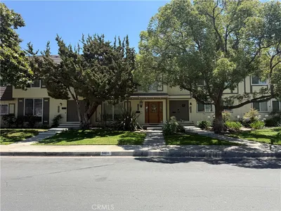 9804 Via Sonoma