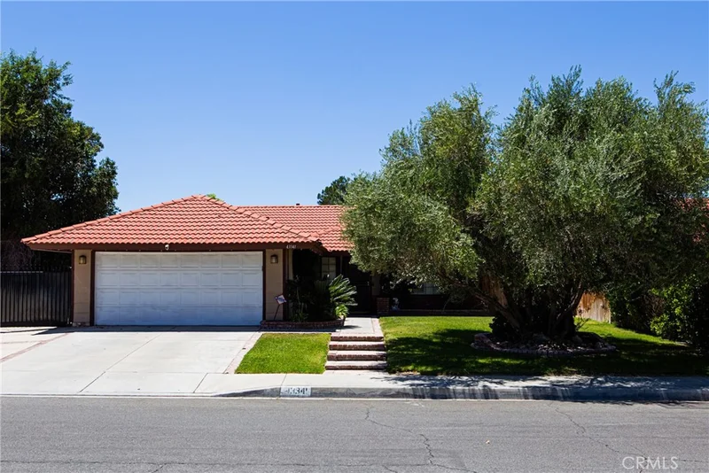 43341 27th W. Street W, Lancaster, CA 93536