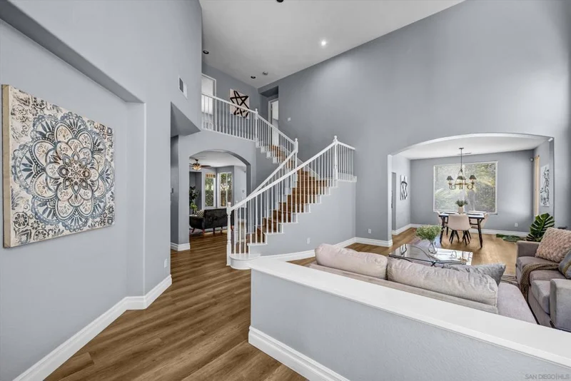 11436 Meadow Grass Ln, San Diego, CA 92128