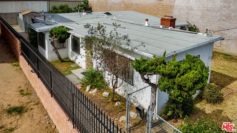 433 W Gardena Boulevard, Carson, CA 90248