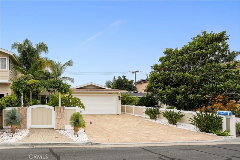 34595 Calle Portola