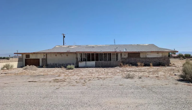 Photo 2 of 1038 Seaview Avenue
