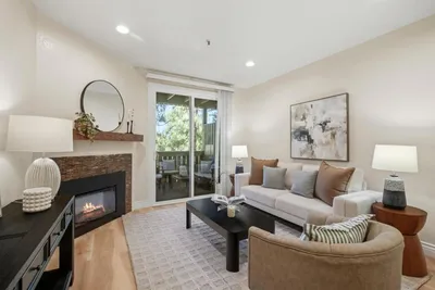 211 S Fremont Street 204