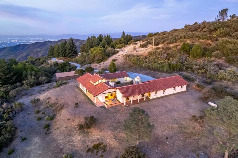 16420 Soda Springs Road photo 2