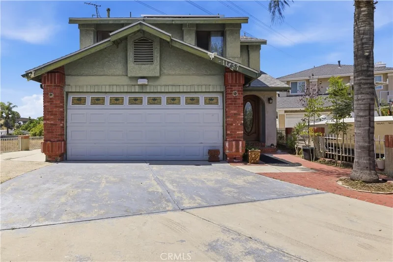 11837 Hunnewell, Sylmar, CA 91342