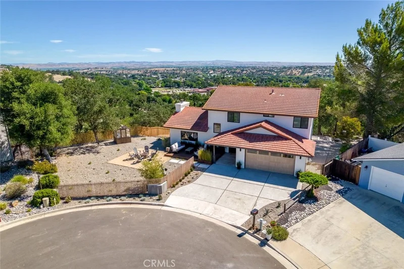 Photo 2 of 34 Terrace Hill Dr