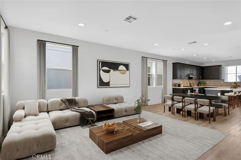 10881 Scottsbluff, Stanton, CA 90680