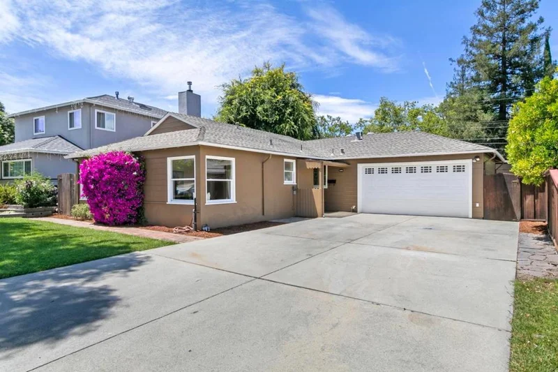 2766 Massachusetts Avenue, Redwood City, CA 94061