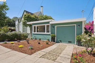 1915 Clemens Rd