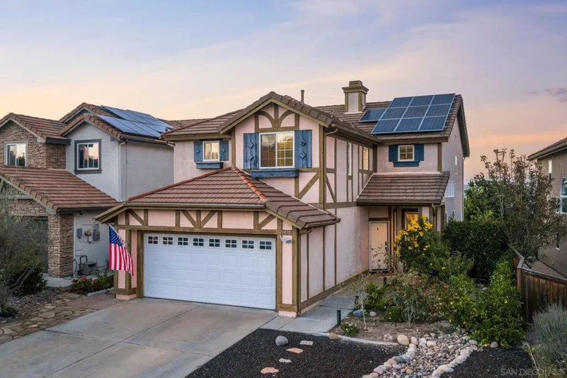 11070 Roxboro, San Diego, CA 92131