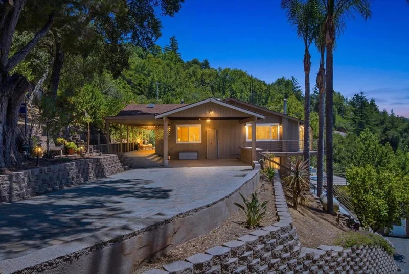 20955 Panorama Drive photo 2