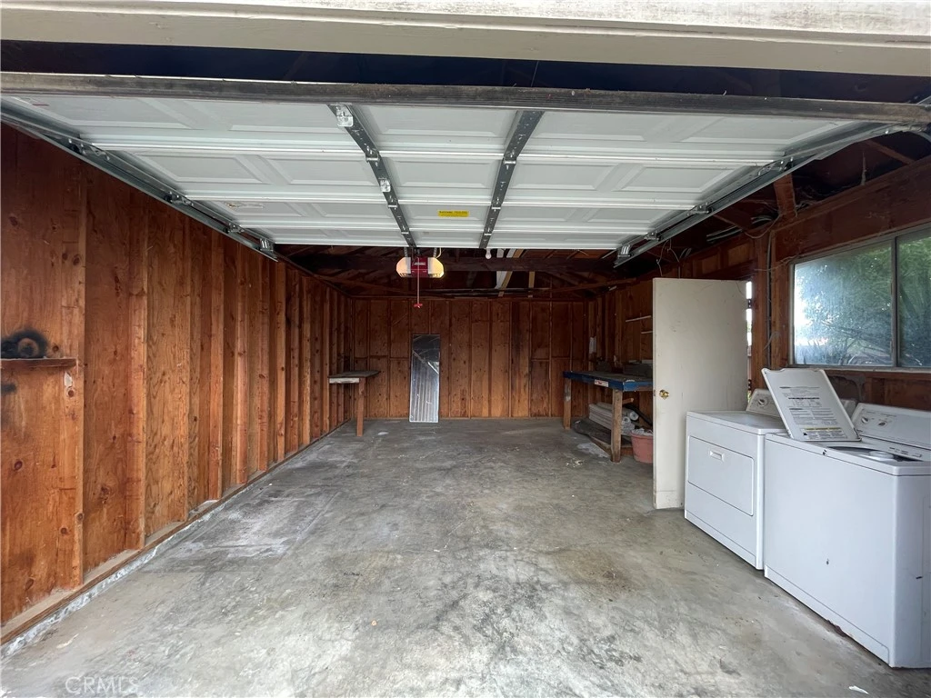 Interior 3