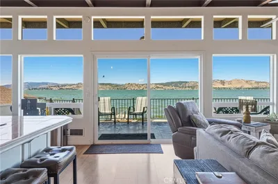 12250 Baylis Cove