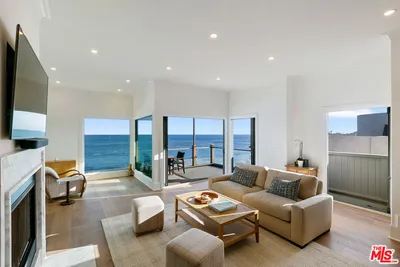 22630 Pacific Coast Highway 1 photo 2