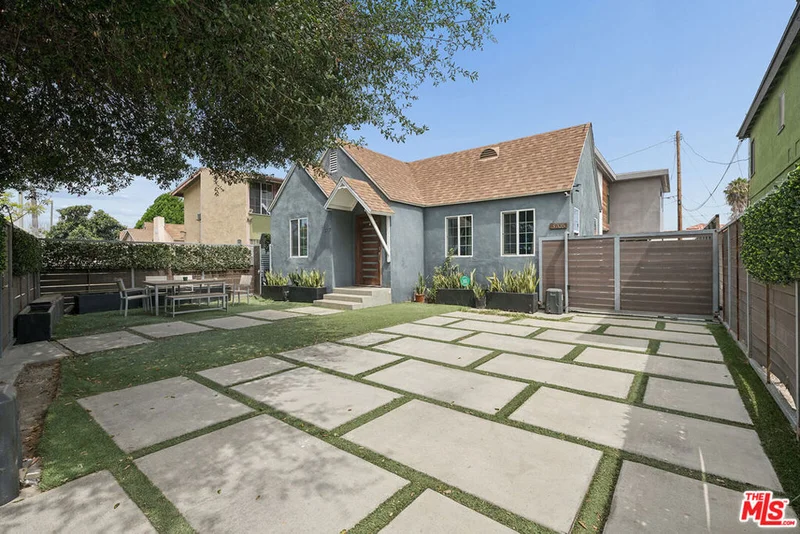 3707 Exposition Boulevard photo 2