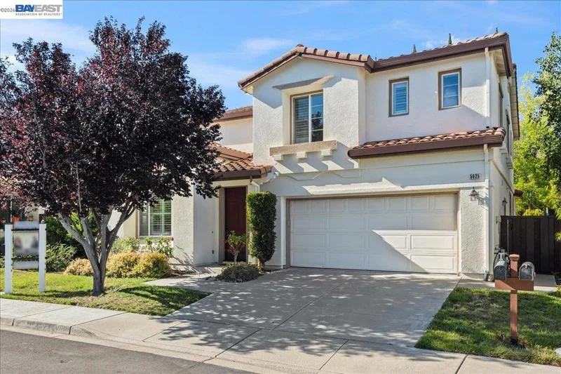 5625 Applegate Way, Dublin, CA 94568