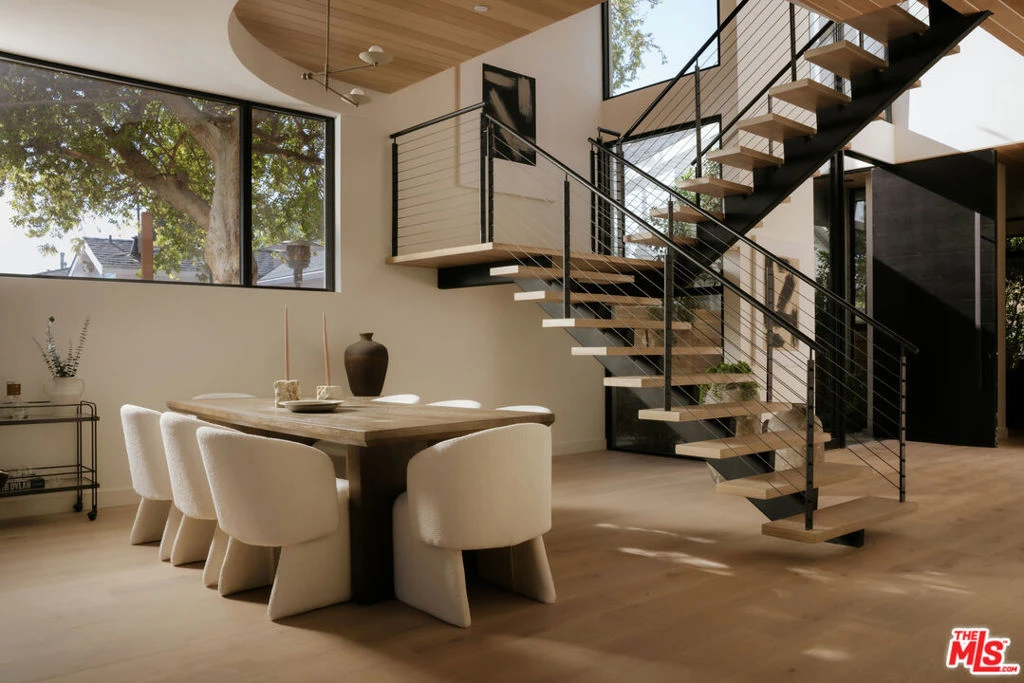 Interior 1