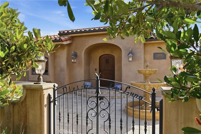 5005 Whitehall, Cambria, CA 93428