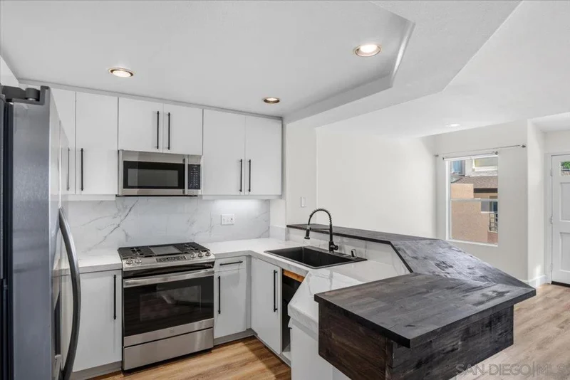 12630 CARMEL COUNTRY ROAD 112