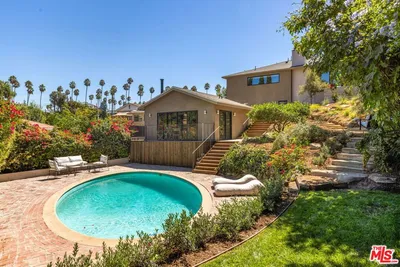 3815 Chanson Drive