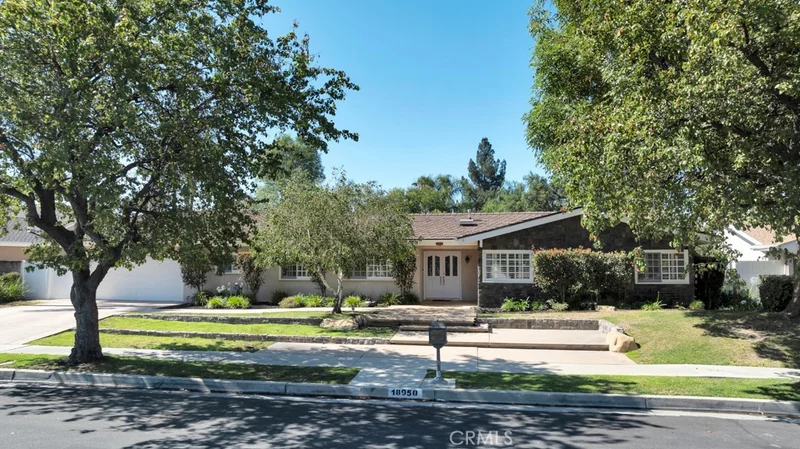 18950 Merridy Street, Northridge, CA 91324
