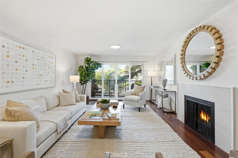 222 7th Street 202