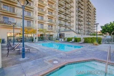 801 National City Blvd 1011 photo 2