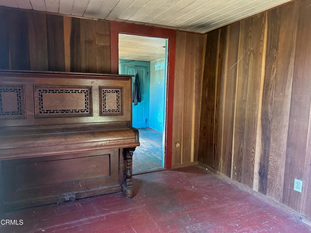 Interior 1