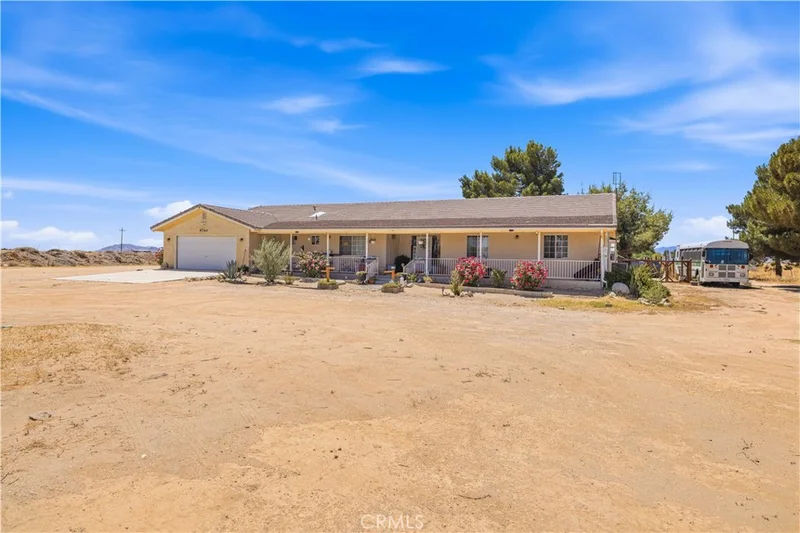 9740 E Avenue G10 photo 2