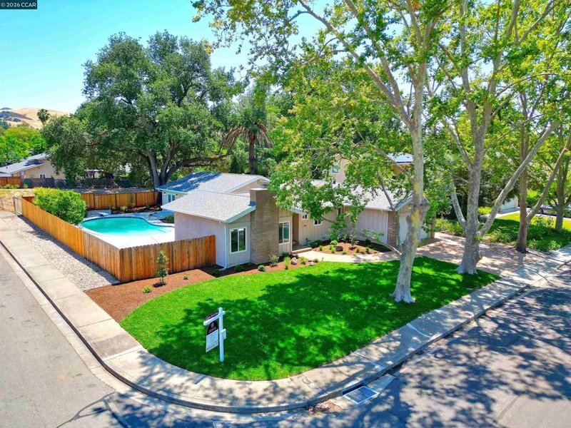 304 Boca Raton Court, Walnut Creek, CA 94598