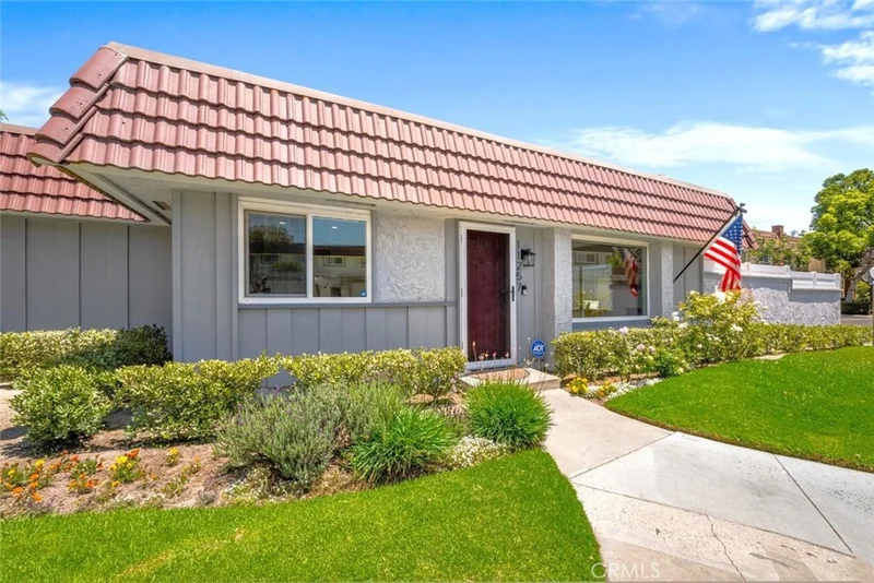 11257 Amelia Way, Cypress, CA 90630