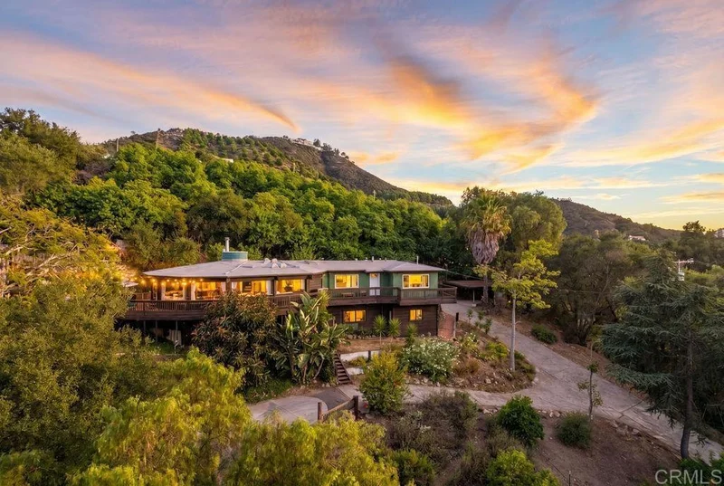 2870 N Twin Oaks Valley Road