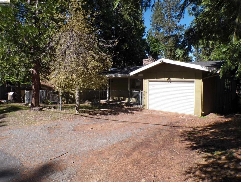 20663 Haiapo Rd