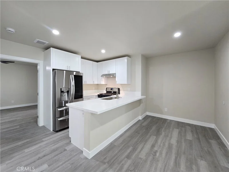 4653 Emerson Street photo 2