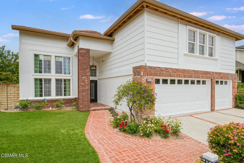 2111 Peak Place