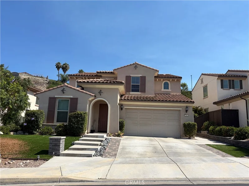 435 Machado, Vista, CA 92083