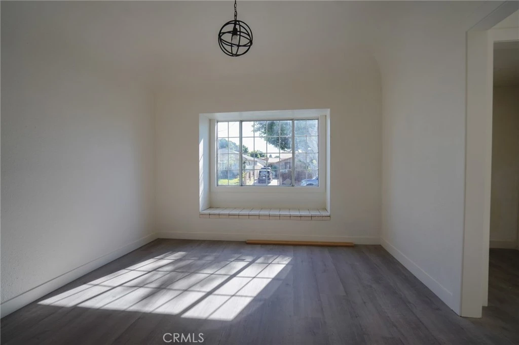 Interior 3