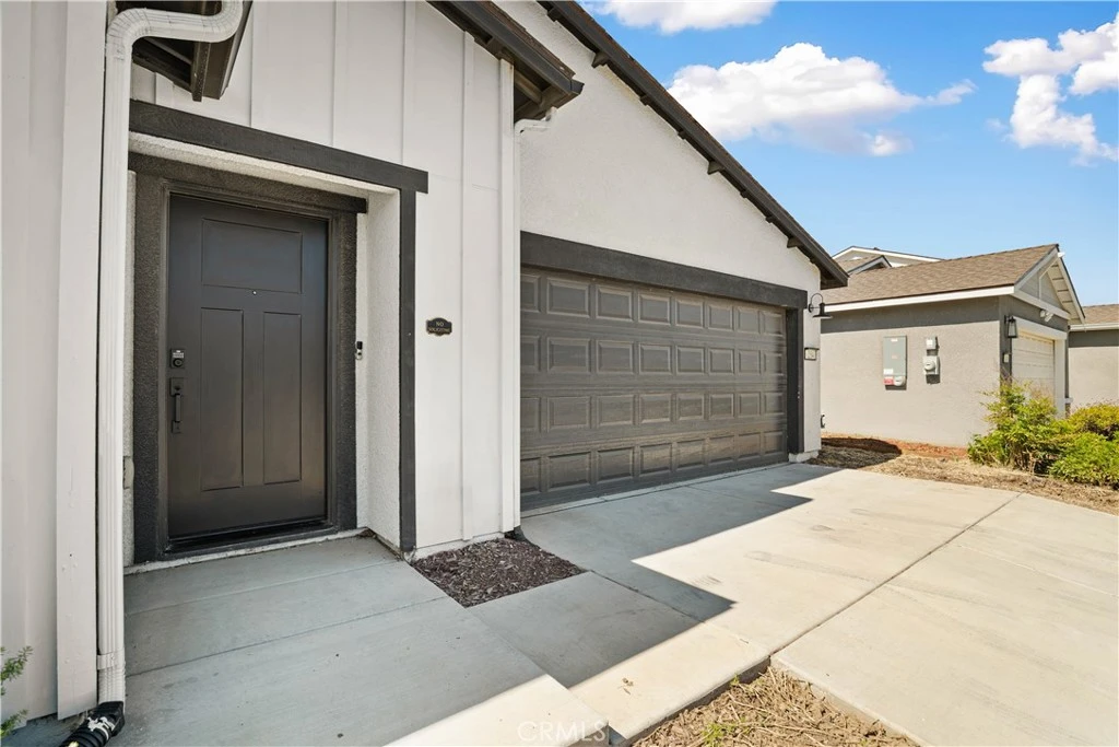 Interior 3