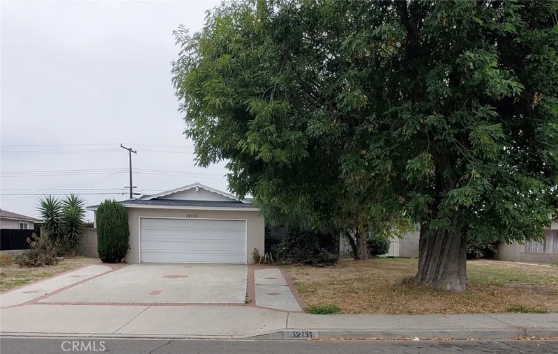 12131 Sungrove St, Garden Grove, CA 92840