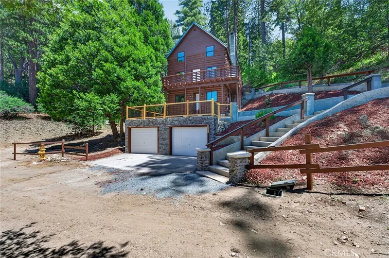 567 Maple Drive